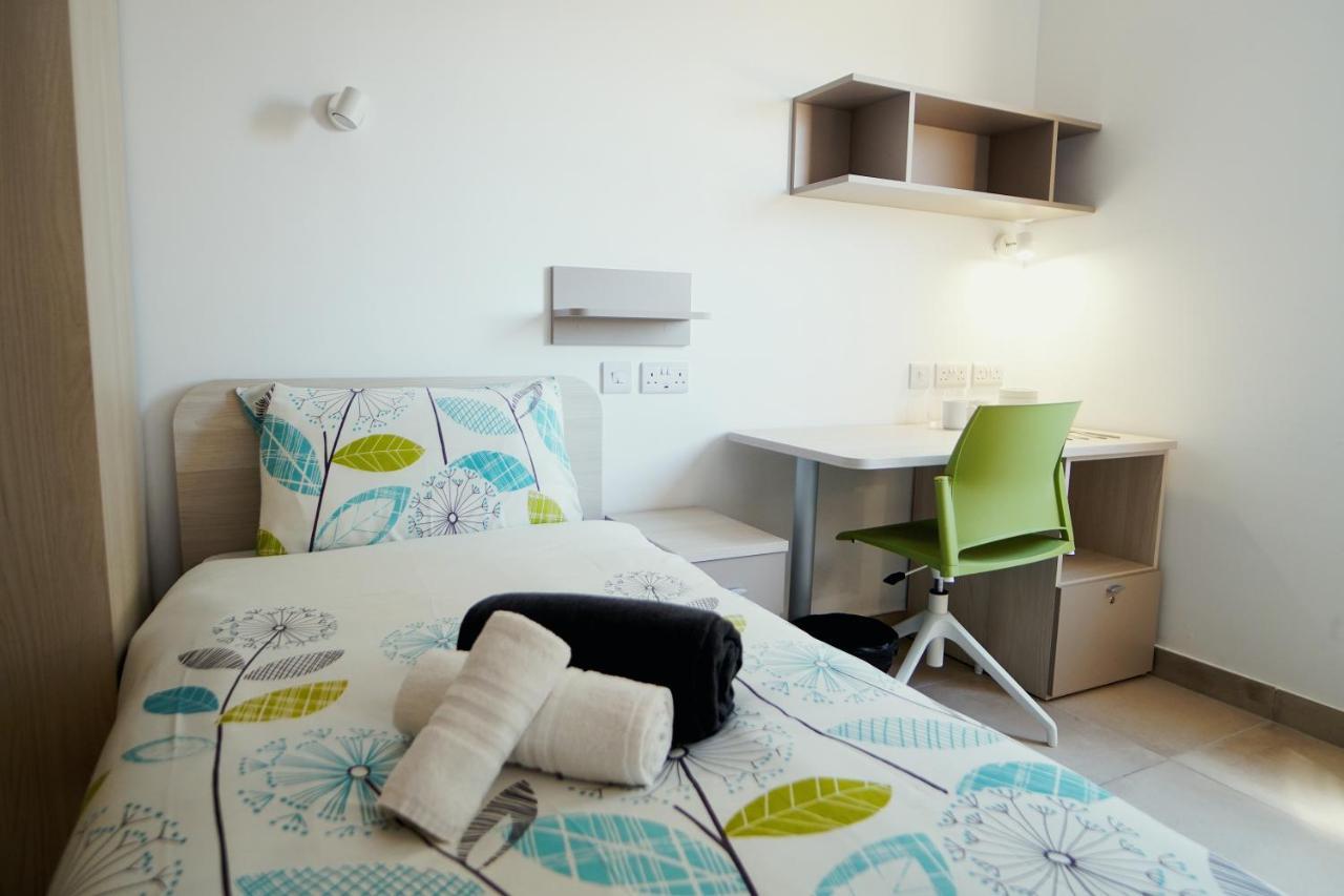 Campus Hub Hostel มซิดา ภายนอก รูปภาพ